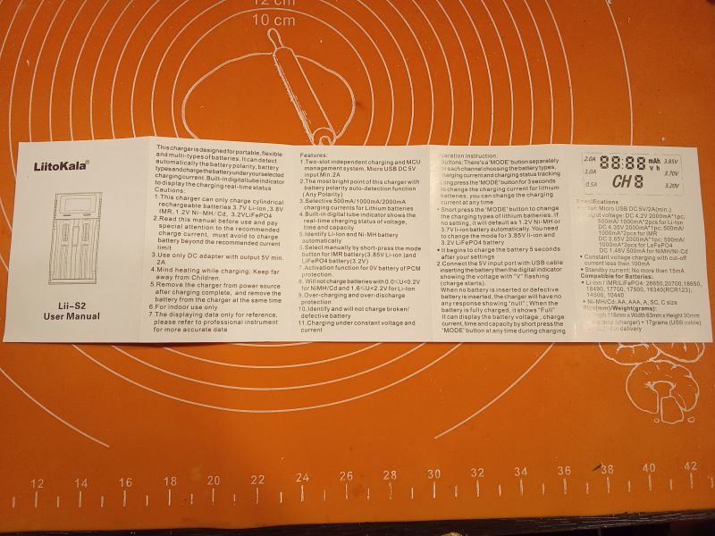 LiitoKala Lii-S2 - Ładowarka akumulatorów dla każdego. Krótki opis, dużo zdjęć.