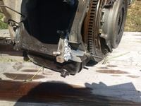 Fiat 126 el - jak naprawić pęknięty blok silnika przy mocowaniu tłumika?