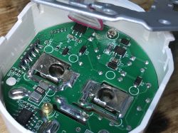 Interior of AVATTO N-WOT10-EU-W Electrical Socket Interior of AVATTO N-WOT10-EU-W electrical socket with visible PCB layout.