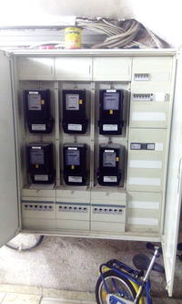 German Electrical Installation: Single-Family Homes, Flat Cables, Connection Points, Meters