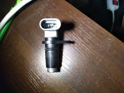 Jak przetestować czujnik obrotów silnika model g931970020042?