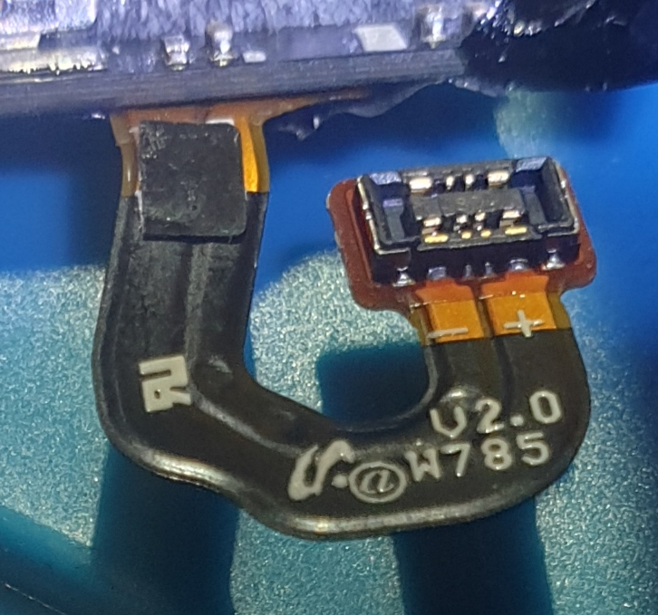 Jak rozpoznać plus i minus na taśmie baterii - identyfikacja pinów