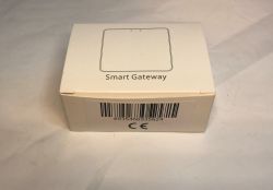 Smart Gateway Box Box labeled Smart Gateway with a barcode.
