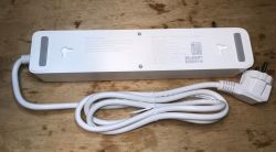 Which Wi-Fi controlled strip with QC? The interior of the Tapo P300 from TP-Link