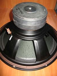 Subwoofer i stół w jednym - GDN 30/80/2 Subwoofer i stół w jednym - GDN 30/80/2