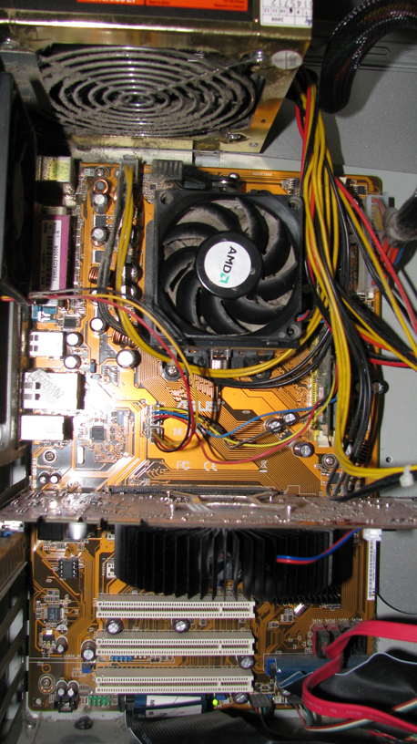 Podłączenie GF9800GT do TV przez HDMI - problem z dźwiękiem. Podłączenie GF9800GT do TV przez HDMI - problem z dźwiękiem.