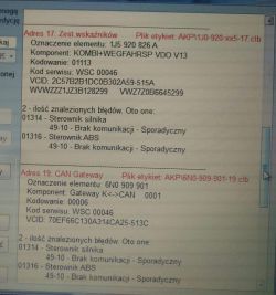 VW GOLF 4 1.6 16 V 2003 rok - ECU sterownik silnika brak komunikacji sporadyczn