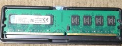 Pamięć RAM DDR2 Kingston 4 GB w opakowaniu