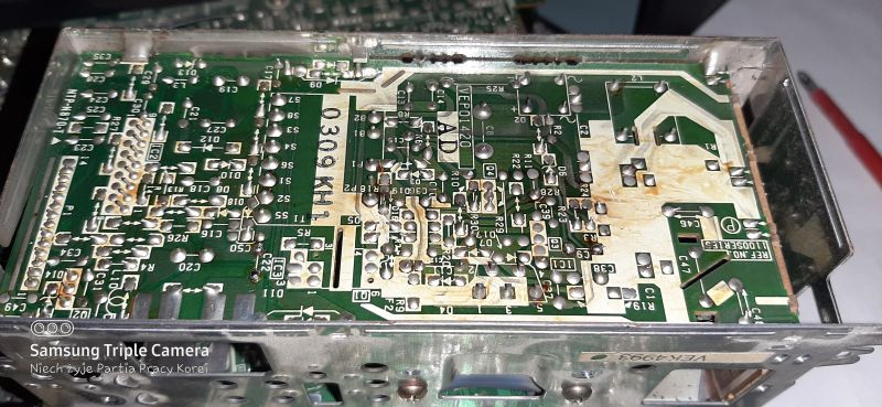 Panasonic NV-J35 HQ - nie odczytuje własnych taśm, nieprawidłowa prędkość taśmy