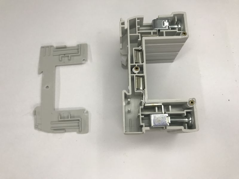 Inside the Sicher OCH-C 275/40 surge arrester: what lies within this three-phase protection device