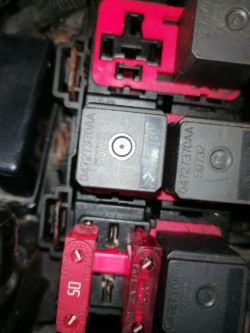 Poszukiwany schemat wiązki ABS do Jeepa Patriota 2008 2.0 Diesel