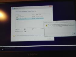 Jak zainstalować Windows 10 na SSD z podłączonym HDD?