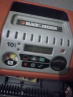 Prostownik Black Decker 10 - Nie pracuje wentylator nie ładuje