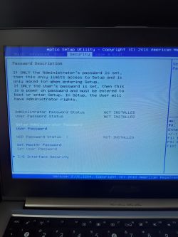 Asus UX31E RY010V - Wyłącza się nagle przy zasilaniu bateryjnym poniżej 50%