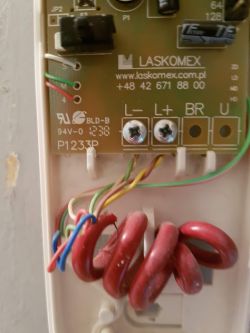 Jak prawidłowo podłączyć unifon IKA PD2 do istniejącej instalacji?