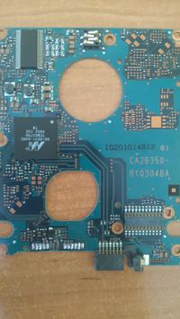 FUJITSU MJA2500BH - wyrwane gniazdo zasilania FUJITSU MJA2500BH - wyrwane gniazdo zasilania