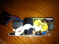 Asus model: EXA0901XH - 19V/2A - Po podpięciu do sieci stopniowo przygasa dioda.