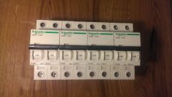[Sprzedam] Aparatura elektryczna, wyłączniki nadprądowe, różnicówki itp