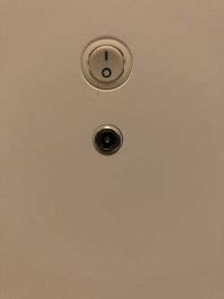 Lost charger/cable for Townew T1 smart trash: which power supply to use?