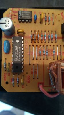 Polo 6N - pompka centralnego zamka się dopompowuje, co robić?