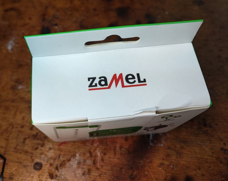 Zamel DIW-01 Dimmer Packaging Packaging of Zamel DIW-01 dimmer with visible logo.
