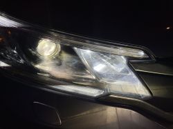 BEVINSE - Zamiennik LED do samochodowych świateł drogowych