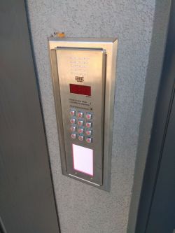 Jaki domofon kupić do domu i czy CYFRAL SMART-D będzie odpowiedni?