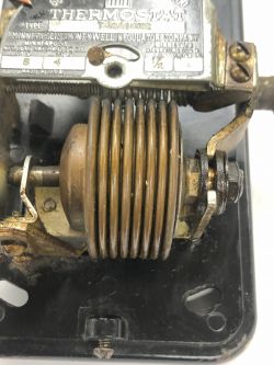 Urządzenia sprzed ery procesorów. Cz. 1 Termostat z łącznikiem rtęciowym