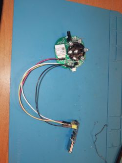 IR AVATTO S16 with wires and adapter on a service mat