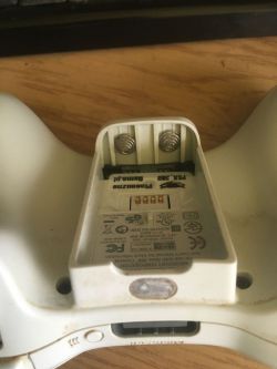 Pad od Xbox 360 zasilany z przetwornicy ? Czy to możliwe ?