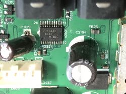 Tuner sat DSB-H370G, wnętrze, darmowe moduły przetwornic ze środka Tuner sat DSB-H370G, wnętrze, darmowe moduły przetwornic ze środka