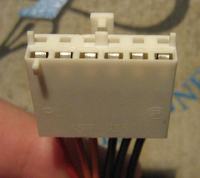 Zasilacz Astec i dziwna wtyczka "Power supply monitorin