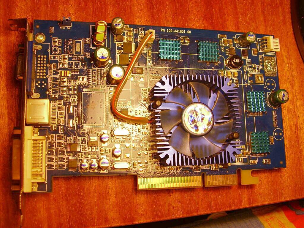 Radeon X700Pro 128MB GDDR3(128-bit). Spalony MQ23 - elektroda.pl