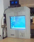 monitor komputerowy LCD z czegos na rzutnik klisz monitor komputerowy LCD z czegos na rzutnik klisz
