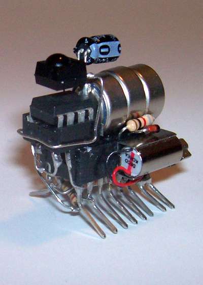 Zdalnie sterowany mini vibrobot