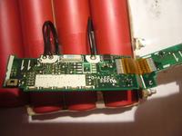 DELL D600 - dziwne pulsowanie diody baterii, nie ładuje się?