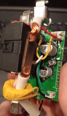 How does CB3S UART module communicate with CMS32L051 MCU in Noname Reclosing Protector?