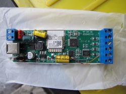 Tuya SPI LED Controller WT-SPI Tuya SPI LED controller WT-SPI with visible components and connectors