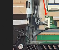 PS4 (116A) - Nieczytający płyty czytnik BR i niewidoczne przyciski po czyszczeniu konsoli