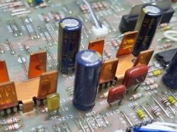 Renowacja Sony CDP-X777ES: wymiana kondensatorów, konserwacja