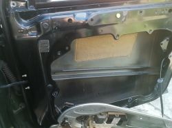 Jakie mocniejsze głośniki 5x7 lub 165mm do Ford Focus MK2 pod Sony 6000?