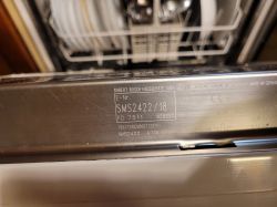 Bosch SMS2422/18 – zmywarka nie pobiera wody, buczenie podczas pobierania