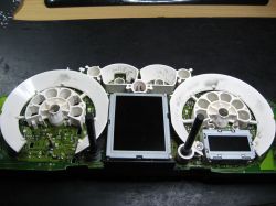 Fotorelacja- wymiana wyświetlacza licznika Audi A4 B5 99'VDO