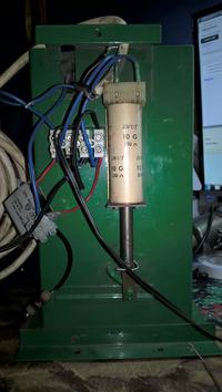 Jak poprawnie podłączyć elektromagnes w dmuchawie pieca C.O.?