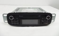 Renault Clio IV - dołożenie tabletu ekranu dotykowego