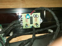 Ma³y wzmacniacz stereo 2x30W w klasie AB. Ma³y wzmacniacz stereo 2x30W w klasie AB.