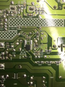 DELL P2714HC - Jakie oznaczenie przetwornicy? Wypalona część LD75, 715G6110-P01-000-0H1M