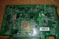 Karta graficzna GeForce WINFAST PX7300GT Uszkodzone rezystory.