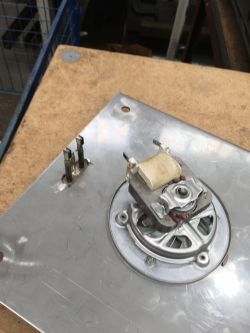 Proszę pomóżcie jak połączyć Hotpoint Ariston