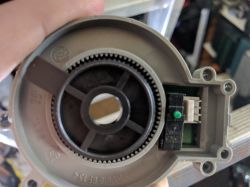 napęd Liftmaster LM600 nie startuje z wpiętym czujnikiem Halla, bez kręci 3sec. napęd Liftmaster LM600 nie startuje z wpiętym czujnikiem Halla, bez kręci 3sec.